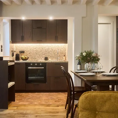 Boutik Boheme Le Jardin Montmartre * Paris